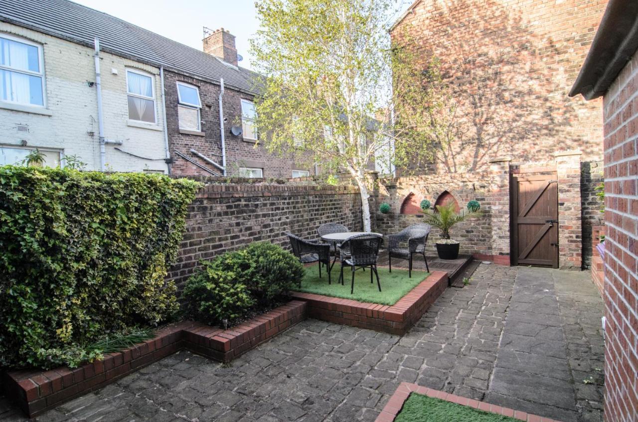 Вилла Riverpool - Elegant House 1 Minute Walk To Anfield Stadium Ливерпуль Экстерьер фото