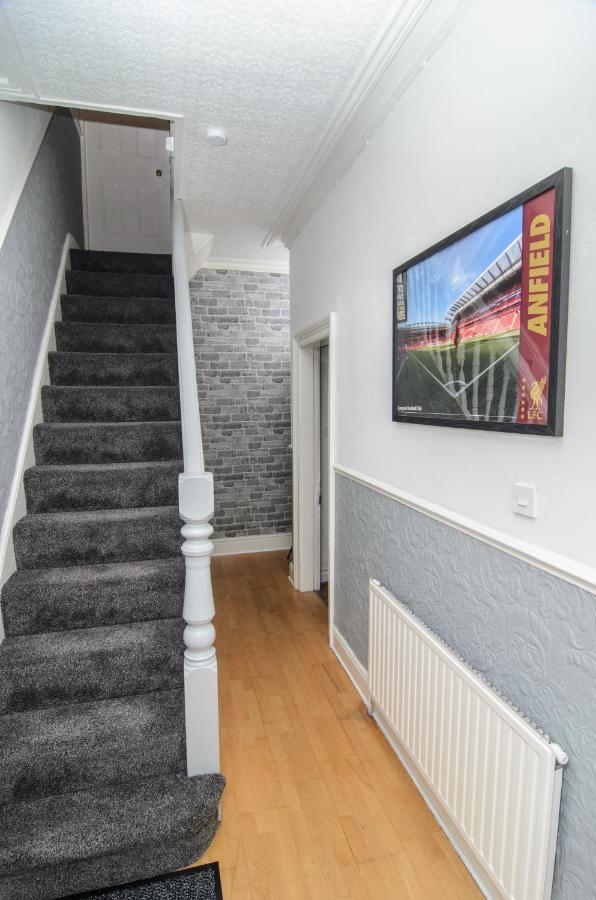Вилла Riverpool - Elegant House 1 Minute Walk To Anfield Stadium Ливерпуль Экстерьер фото